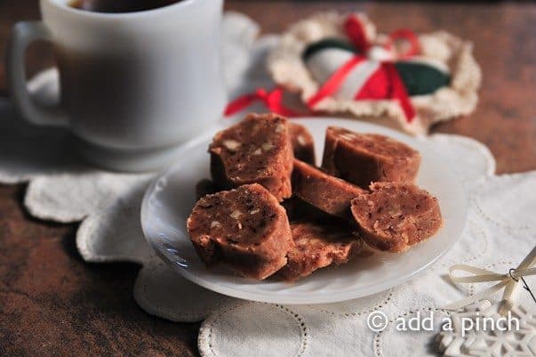 Make Grandmother's Date Nut Roll for an Easy Holiday Treat